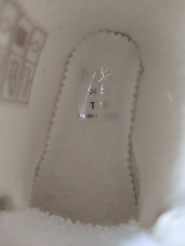 Zapatos/ botas de vestir  bebé talla 18