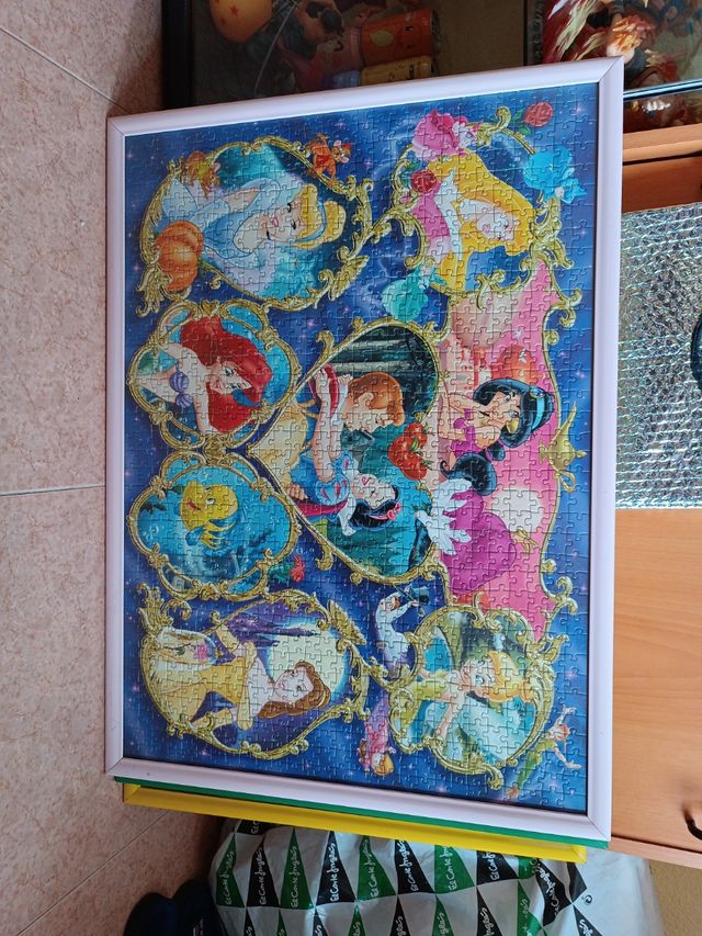 Puzzle de 1000 piezas enmarcado