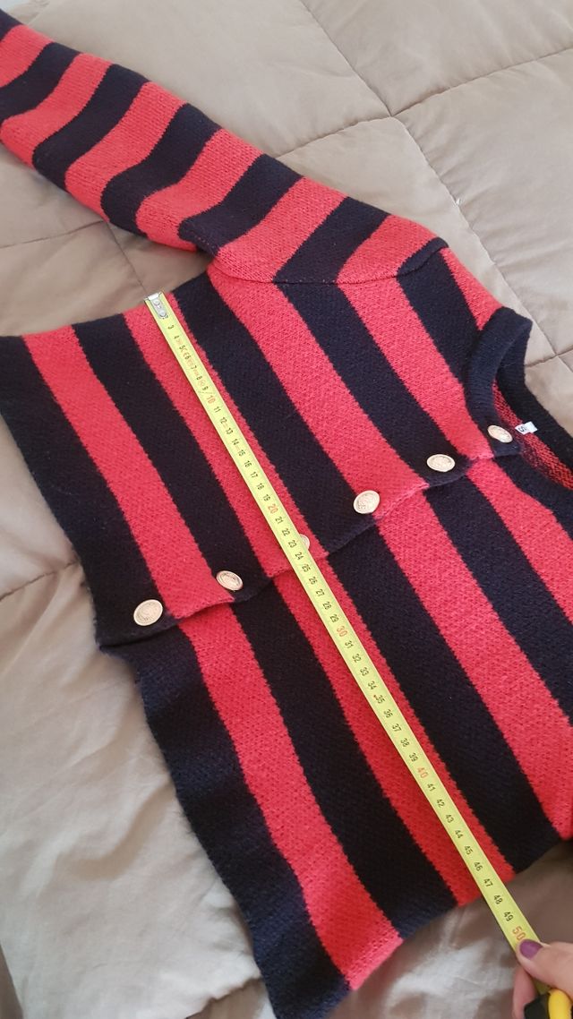 Cardigan de lana y rayas