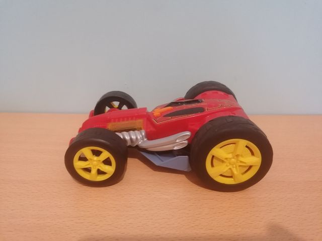 coche eléctrico hotwels