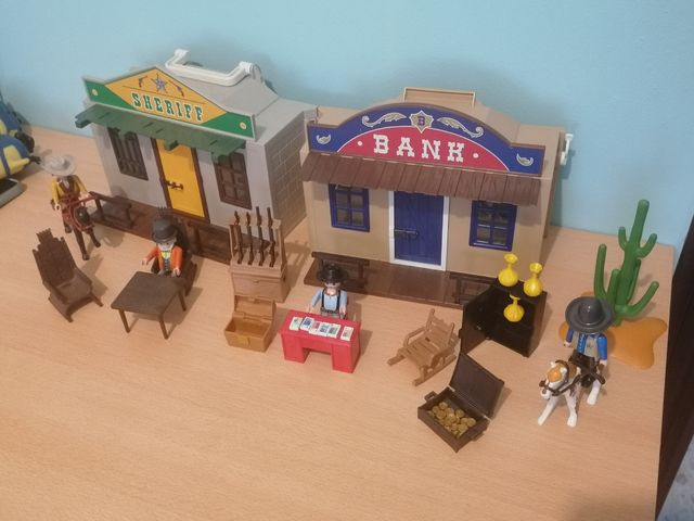 maletin banco sheriff playmobil