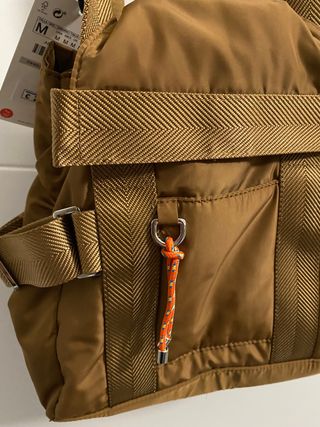 Bolso nylon zara nuevo con etiquetas y guardapolvo
