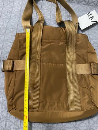 Bolso nylon zara nuevo con etiquetas y guardapolvo