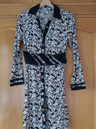 Vestido flores y bordados