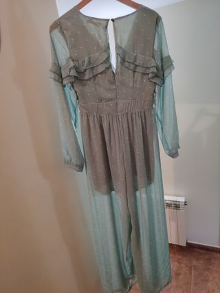 Mono azul con topitos blancos