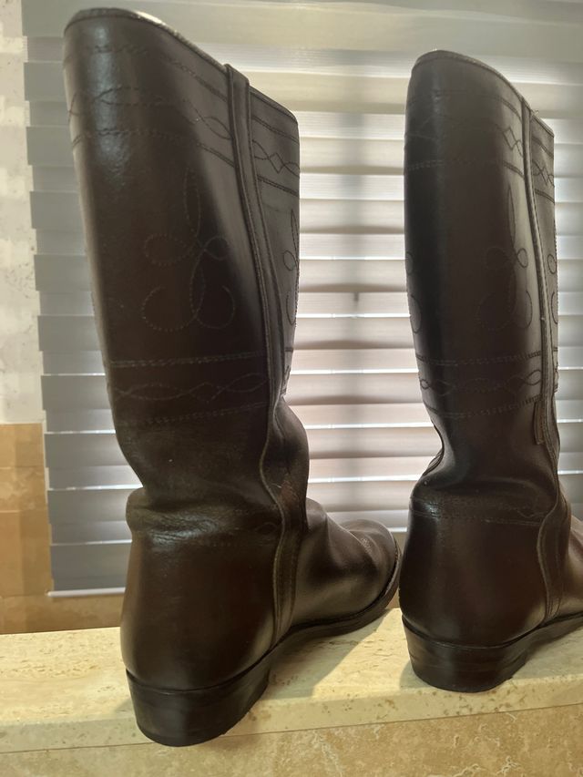 botas camperas de piel