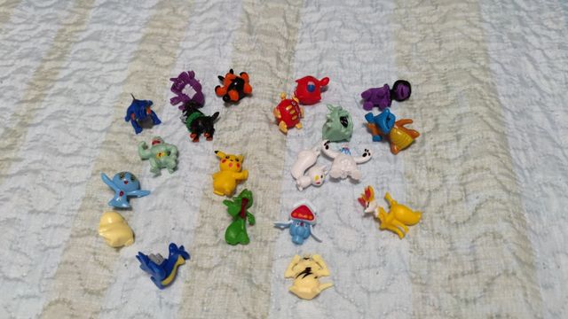 Set muñecos Pokémon 