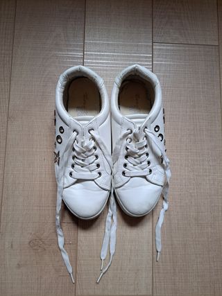 scarpe simil pelle bianche