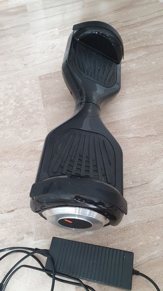 Patinete electrico. Hoverboard .  Muy poco uso.