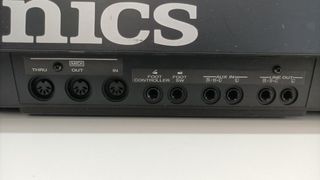 PIANO O TECLADO TECHNICS KN-800 