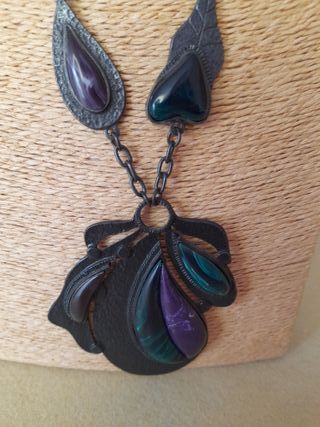 collar