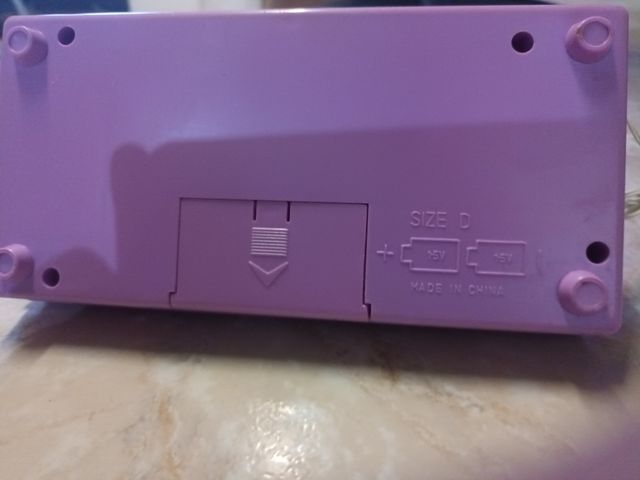 Máquina de coser de juguete