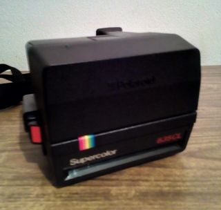 CÁMARA POLAROID SUPERCOLOR 635CL