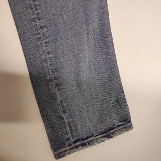 Pantalón LEVIS 505 C. Nuevo. T 29. 