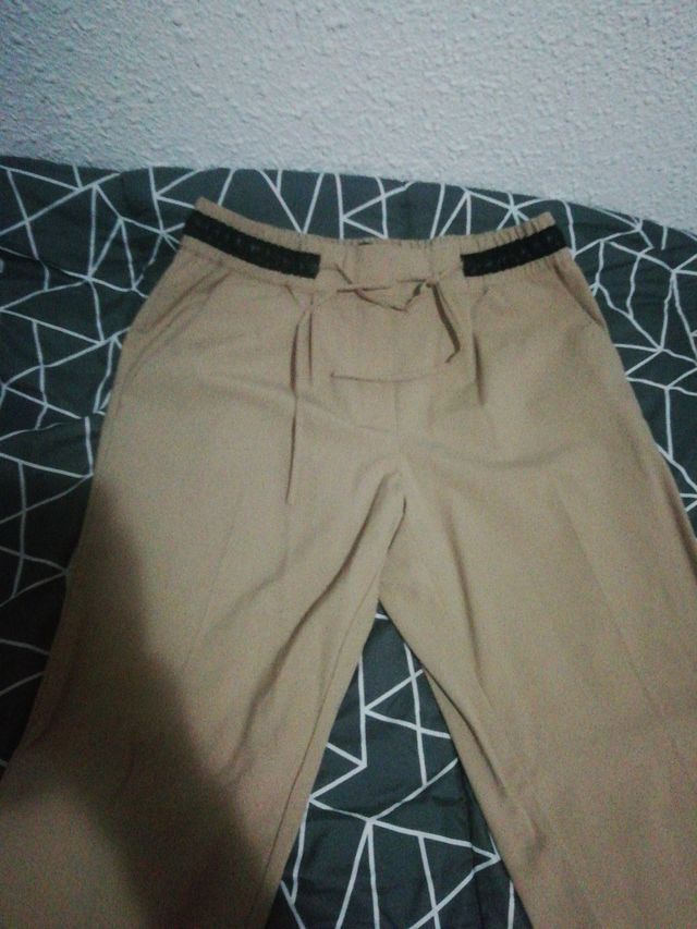 pantalon talla M Zara NUEVO beys mujer