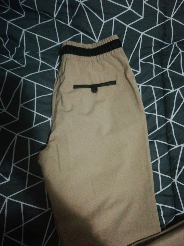 pantalon talla M Zara NUEVO beys mujer