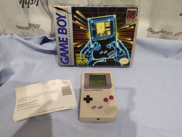 Nintendo Game Boy ufficiale
