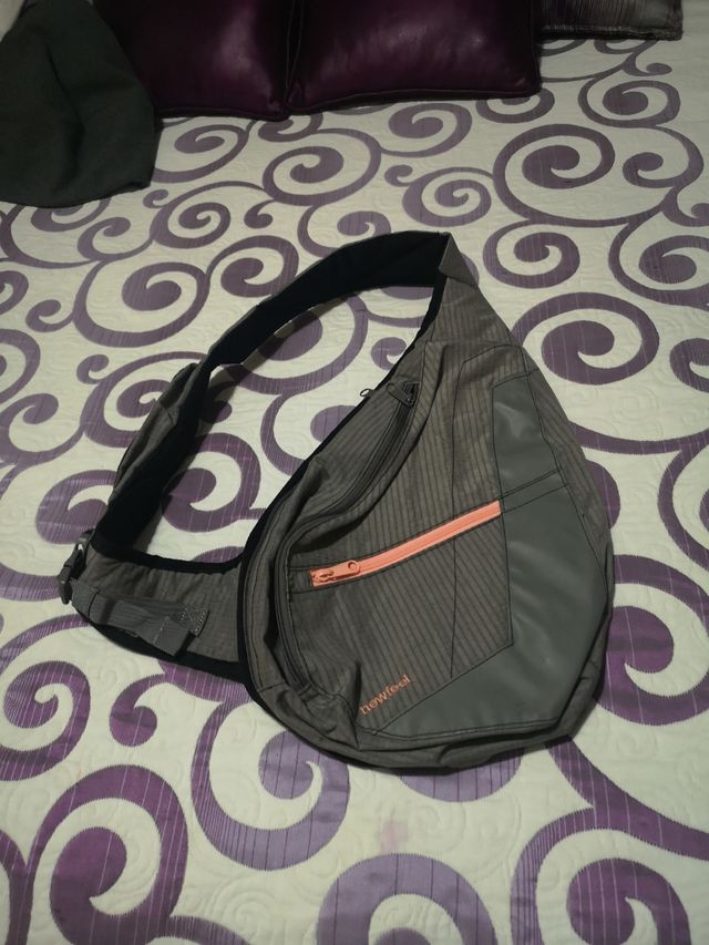 mochila bandolera buen estado