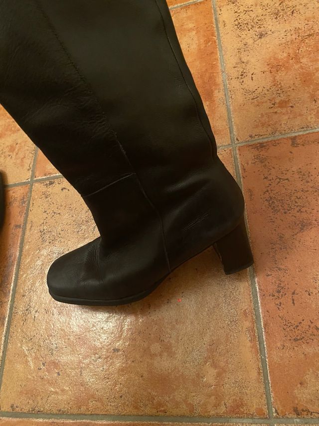 Botas altas tacón marca Wonders talla 38