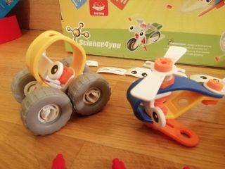 Juego construcción/montaje:coche,moto,avión helic