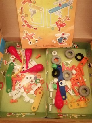 Juego construcción/montaje:coche,moto,avión helic