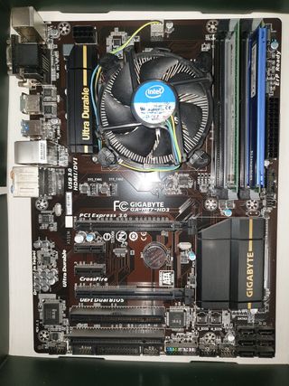 PLACA BASE, PROCESADOR, RAM