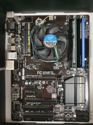 PLACA BASE, PROCESADOR, RAM