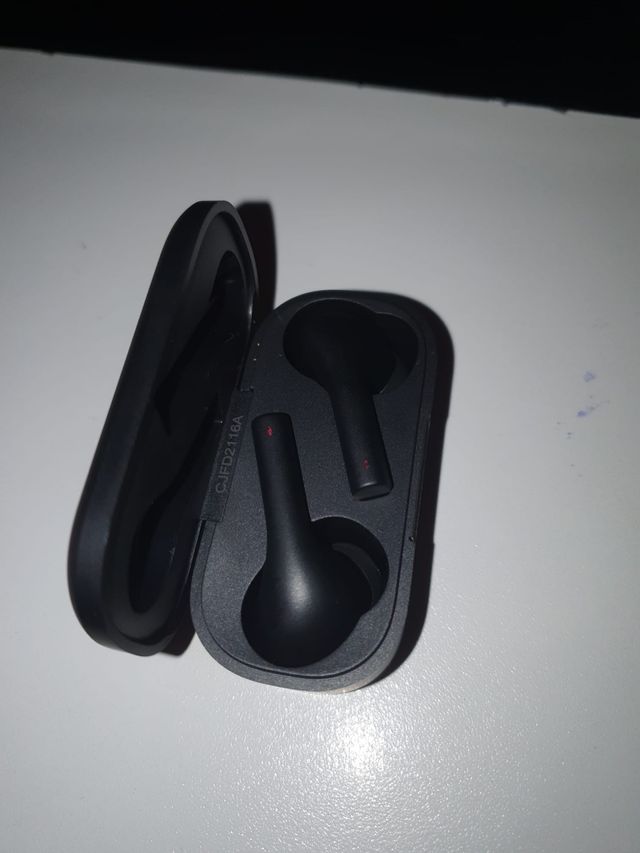 AURICULARES INALÁMBRICOS