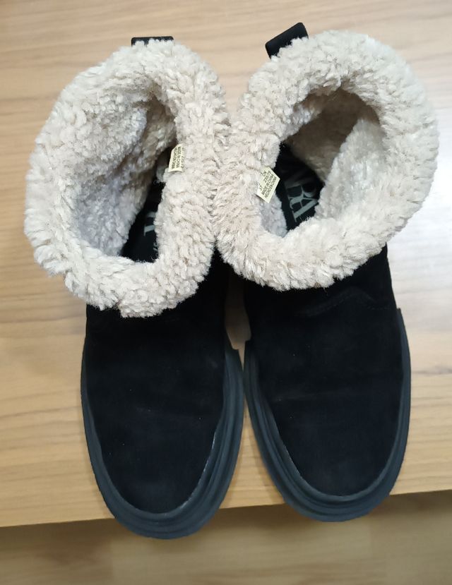 Botas calentitas como nuevas