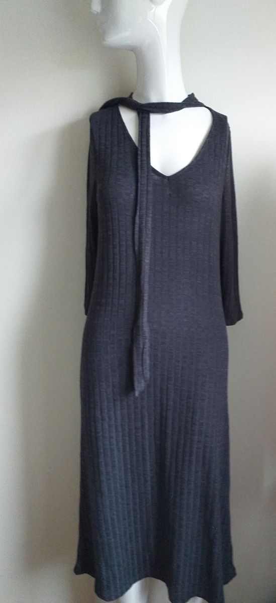 vestido punto gris