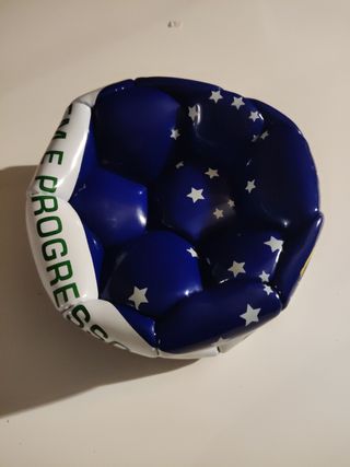 Balón totalmente nuevo de la marca Pelé 