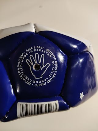 Balón totalmente nuevo de la marca Pelé 