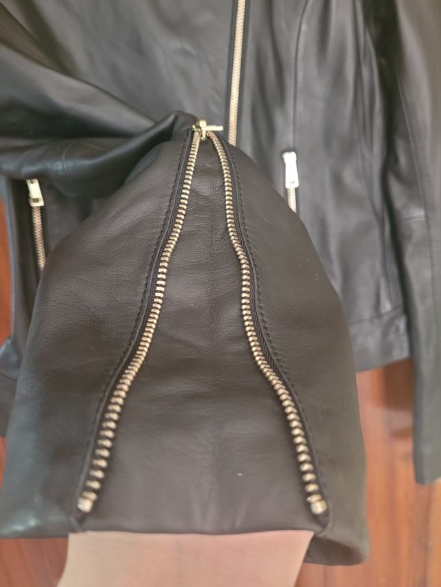 chaqueta LIU JO de cuero