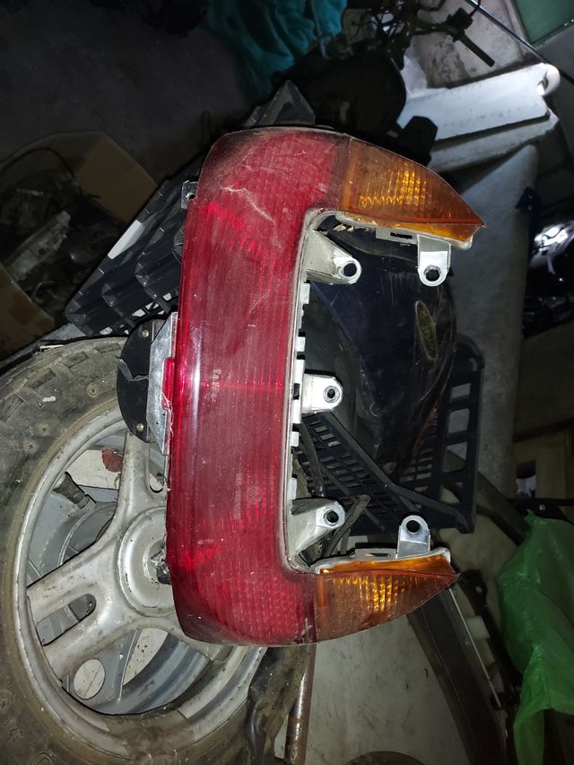 despiece de lifan 125 y otro modelo de 50