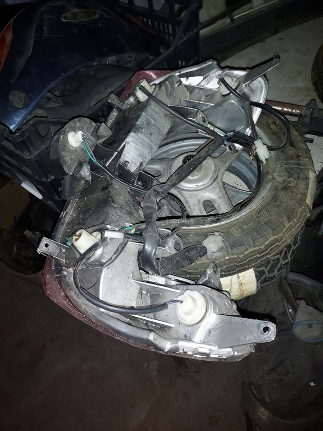 despiece de lifan 125 y otro modelo de 50