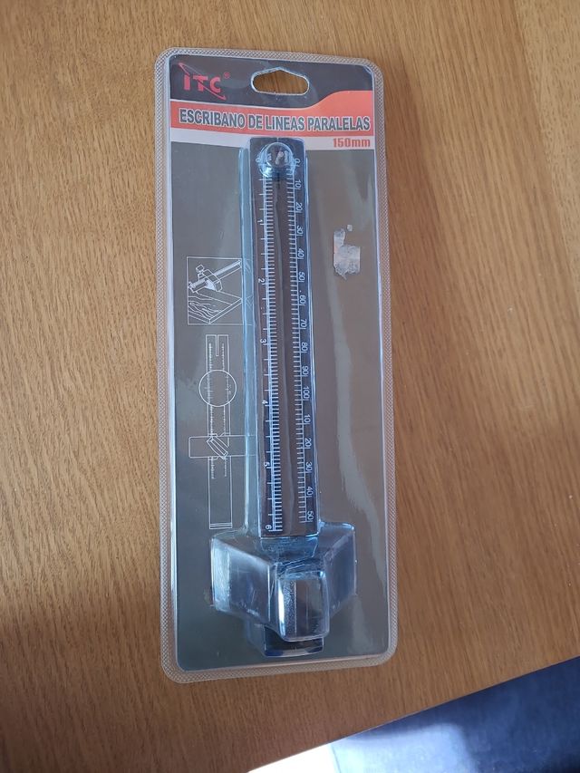 escribano de líneas paralelas