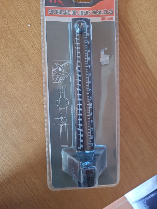 escribano de líneas paralelas