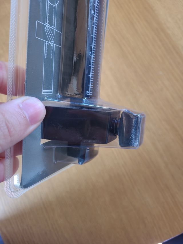 escribano de líneas paralelas