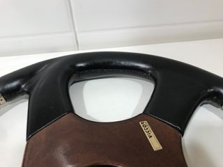 Volante coche clásico 