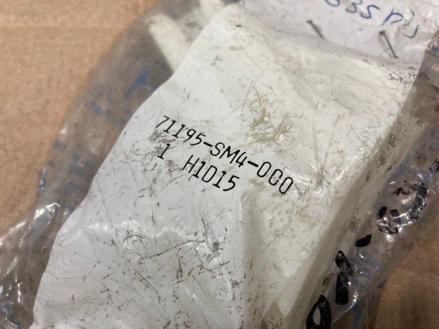 Soporte paragolpes Honda Accord 93