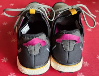 Zapatillas Adidas TERREX 330 de segunda mano por 60 EUR en Fuenlabrada en  WALLAPOP