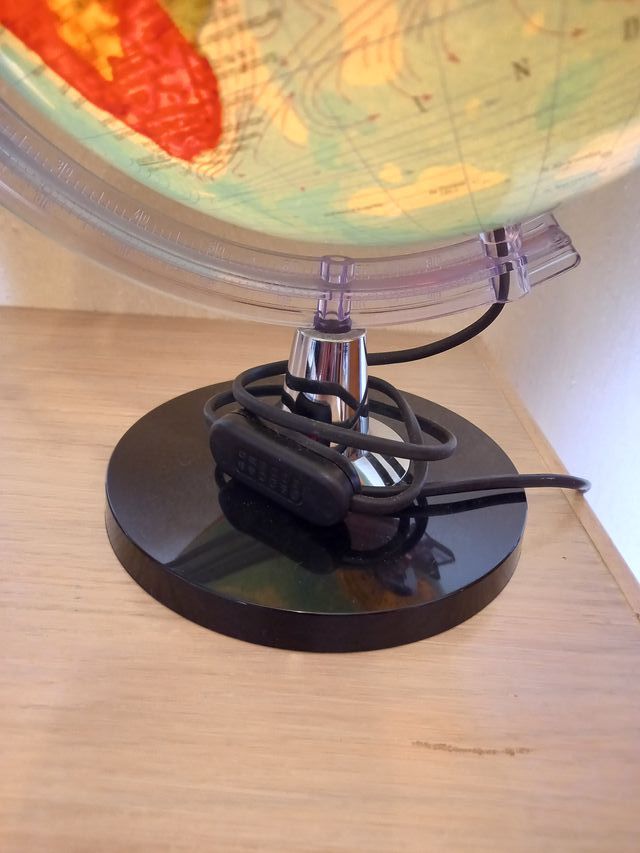 Bola del mundo con luz