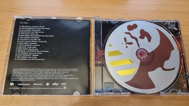 CD recop sex pistols, joy division etc