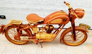 Motos de Madera