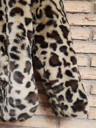 Abrigo niña peluche