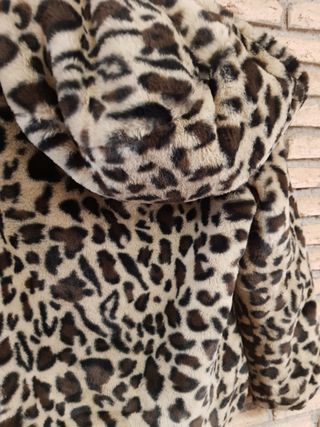 Abrigo niña peluche