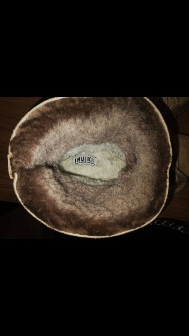 Inuikii talla 38(pero calza pequeño)