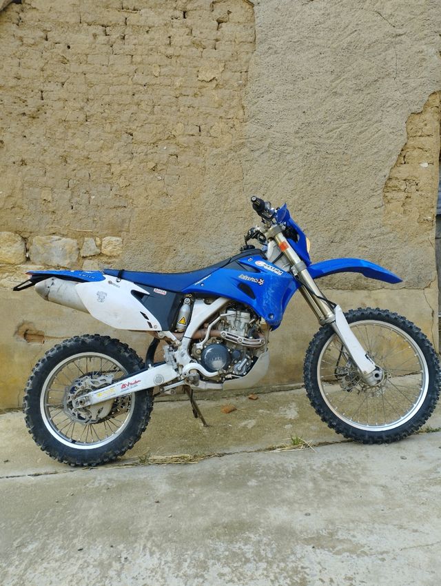 Moto enduro Yamaha wr250f 4tiempos