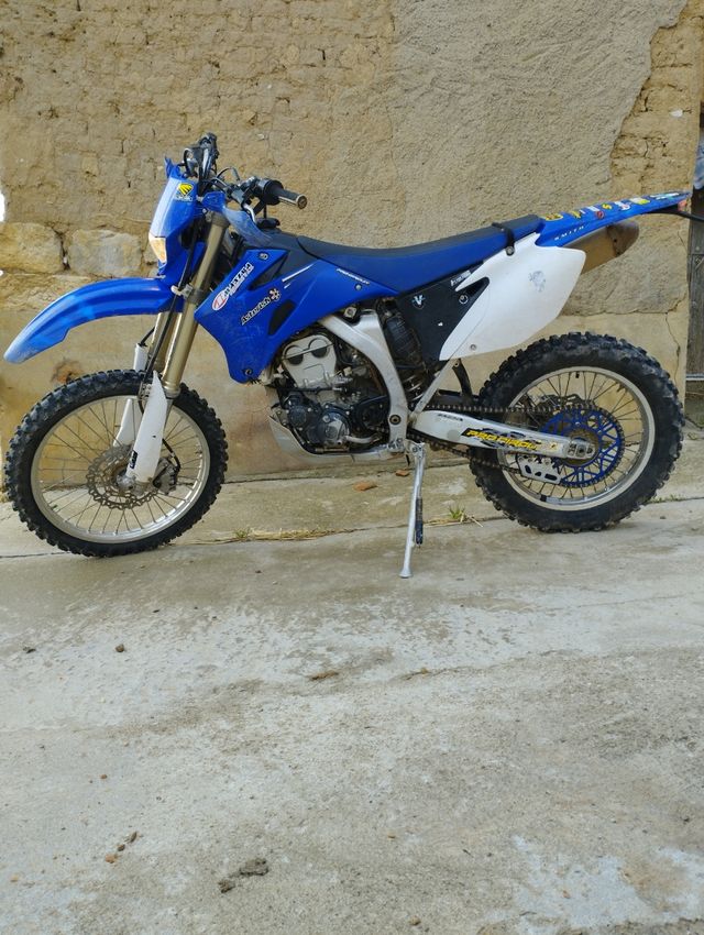 Moto enduro Yamaha wr250f 4tiempos