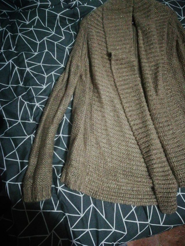 chaqueta talla M STRADIVARIUS NUEVO Mujer